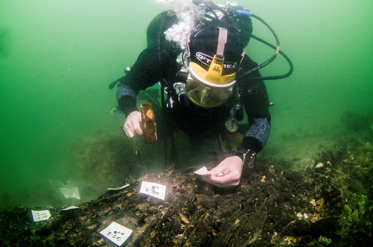 ’s Werelds oudste scheepswerf ontdekt op 11 meter diepte