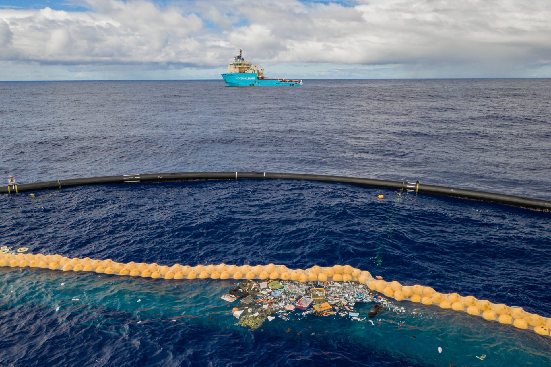 The Ocean Cleanup heeft succesvol plastic opgevangen